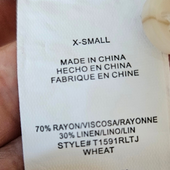 Thread & Supply Linen Blend Button Down Shirt XS Wheat Neutral Boho Minimalist - Picture 2 of 4